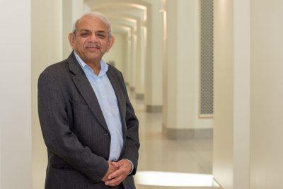 Raman Kumar appointed 校友 Distinguished Professor